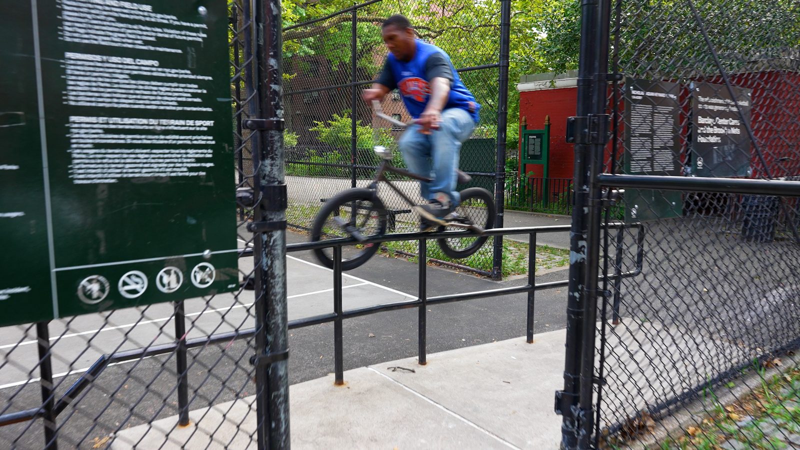 GRIT — Desmon — BMX